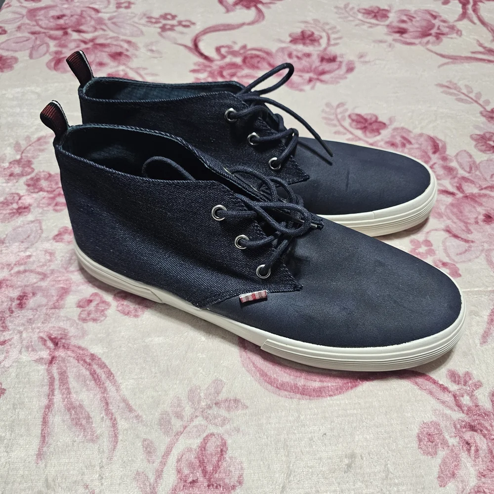 Ben Sherman Navy Chukka Boots with White Sole and Red Heel Loop